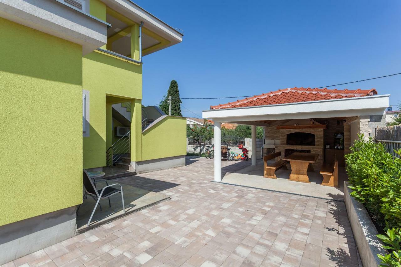 Apartments Mrsic Biograd Na Moru Dış mekan fotoğraf